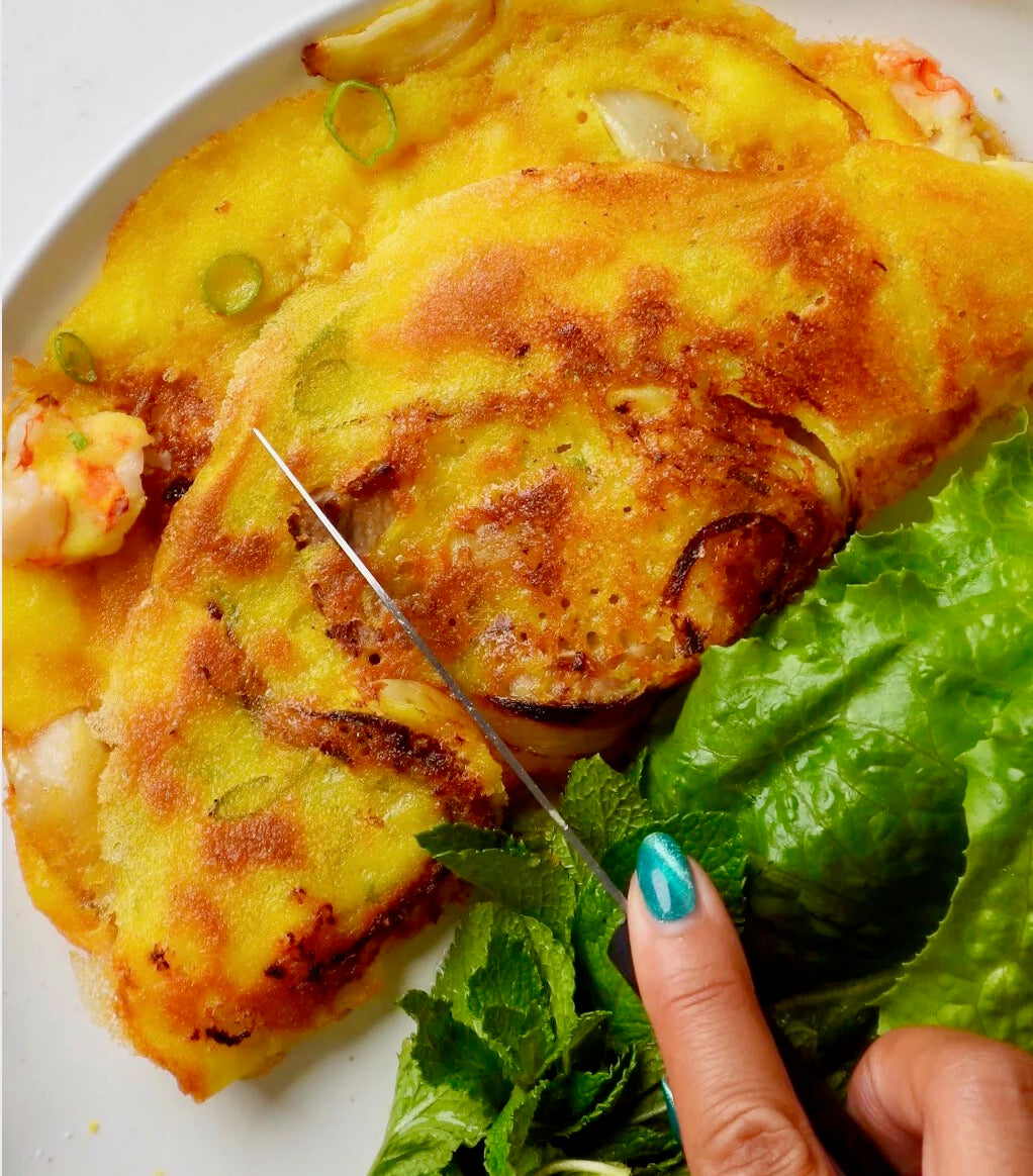 Vietnamese Crispy Crepe Banh Xeo - Fresh Greens