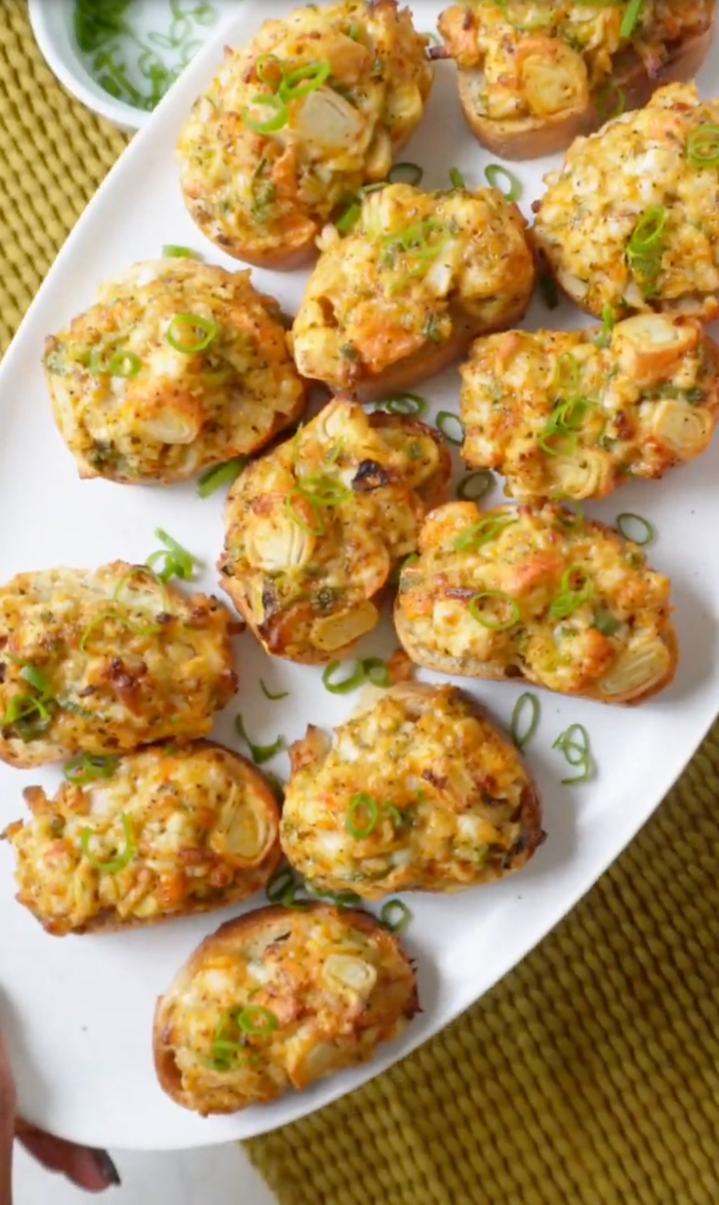 Súp Nui Gà (Vietnamese Chicken Macaroni Soup)