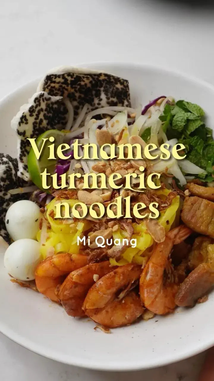 Vietnamese Turmeric Noodles – Mi Quang